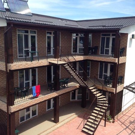 Akvitaniya Mini-Hotel Bugaz Exterior foto