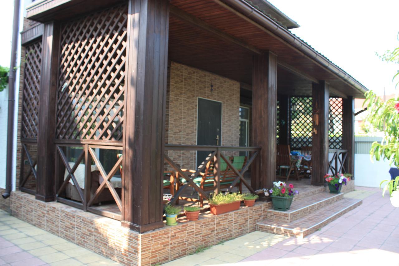 Akvitaniya Mini-Hotel Bugaz Exterior foto