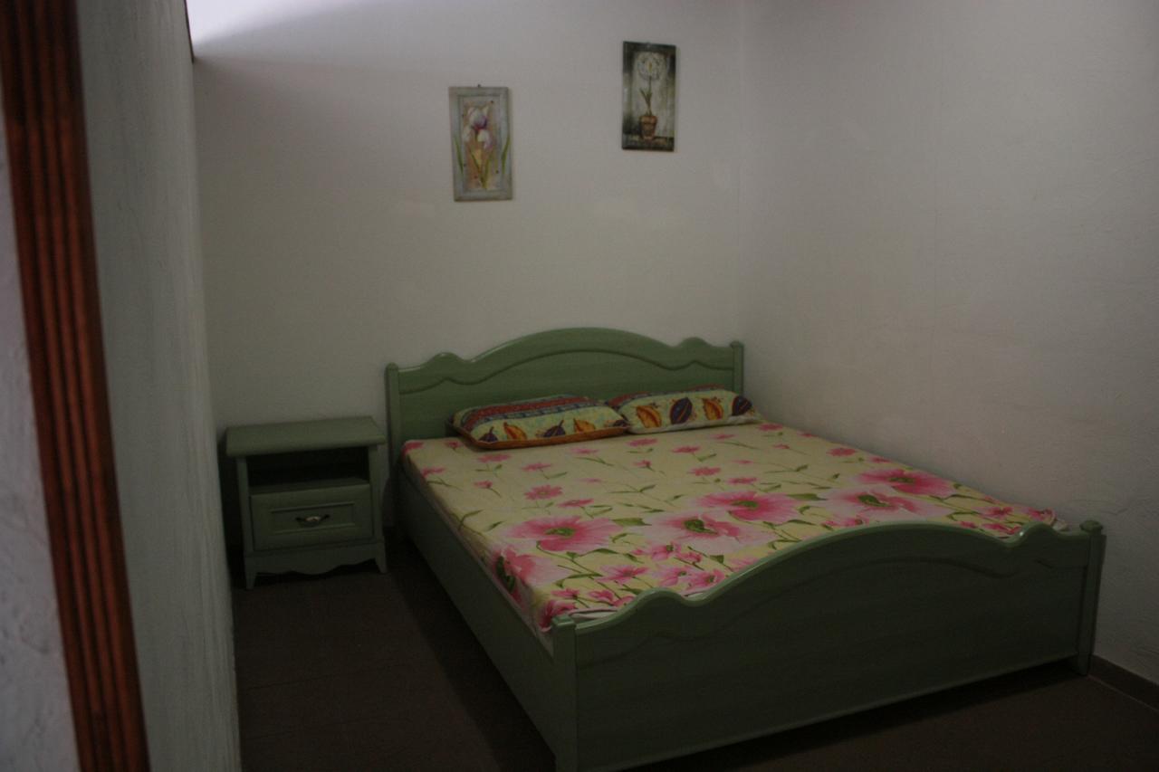 Akvitaniya Mini-Hotel Bugaz Exterior foto