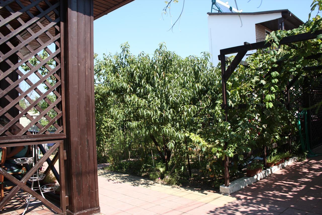 Akvitaniya Mini-Hotel Bugaz Exterior foto