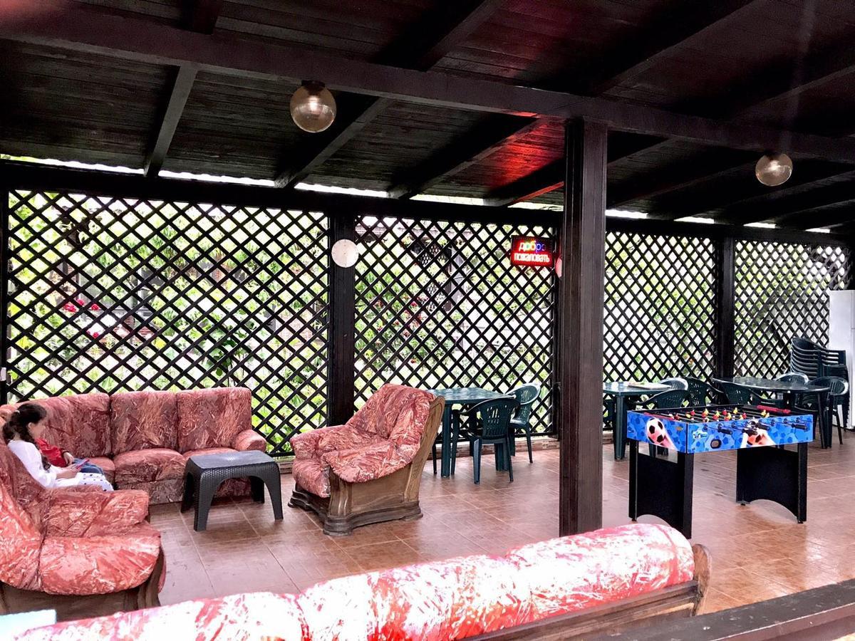 Akvitaniya Mini-Hotel Bugaz Exterior foto