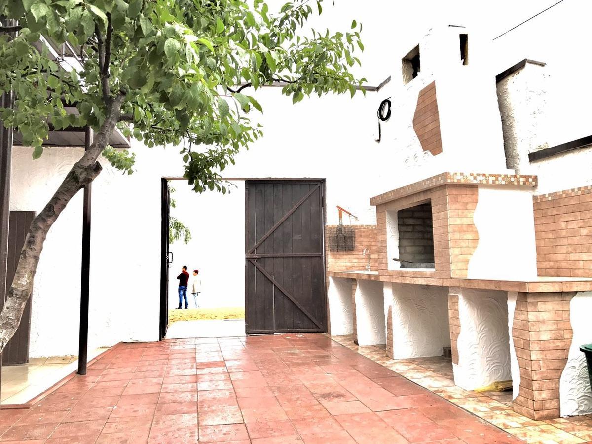 Akvitaniya Mini-Hotel Bugaz Exterior foto